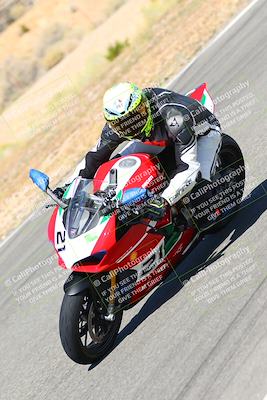 media/Oct-14-2023-TrackXperience (Sat) [[0517685739]]/Level 1/session 3 turn 2/